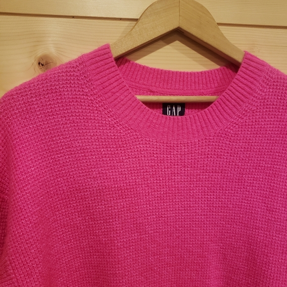 Hot Pink Pullover Crewneck - Picture 2 of 13